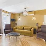 Hébergement de vacances Elegant 3br Townhouse W/ En-suite Baths - Mouraria | By Airnest *